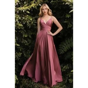 Ladivine by cinderella divine mauve pink sleeveless bridesmaids dress size 14